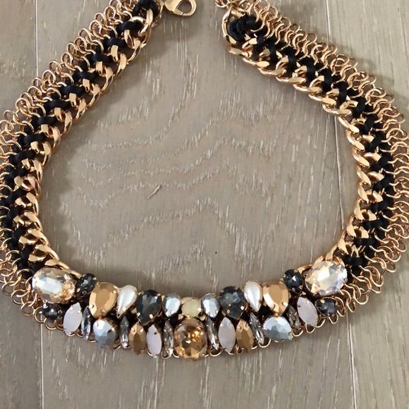 2 brand new statement necklaces - Picture 2 of 3